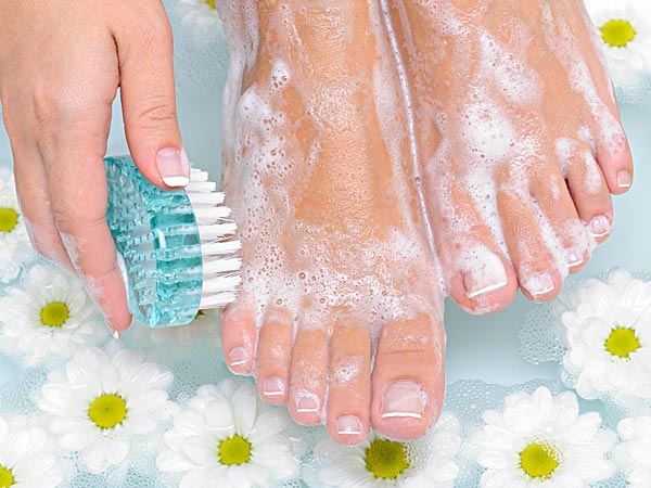 07 foot scrub 1